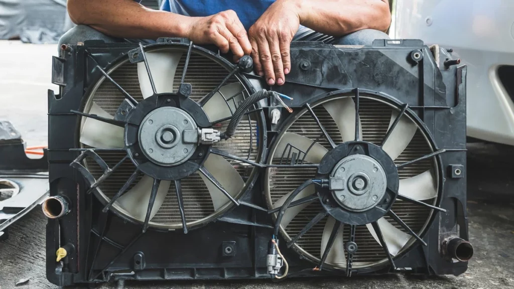 How Does an Electric Cooling Fan Work?
